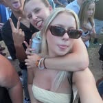 ash - @ashlee.burchell - Instagram