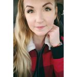 Ashley Burch - @burch9729 - Instagram