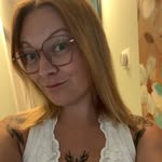 Ashleigh Floyd - @ashfloyd19 - Instagram