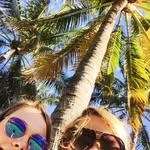 Ashleigh Hill - @walkingonairenthuse - Instagram