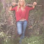 Ashley Middlebrook - Facebook