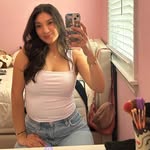 @ashleyalexaaa - Instagram
