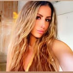 Ashley - @ashleyfalveycromer - Instagram