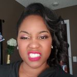 Ashley Darby - @ashlaughs20 - Instagram