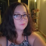Ashley Dickey - @panteraravenclawnaturalist - Instagram