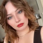 Ashley Fahey - @cosmolove94 - Instagram