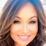 Ashley Bell-Hacker - @nashvegas_lady - Instagram