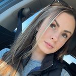 Ashley Hallock - @heyylock - Instagram