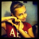 Ashley - @ashleyhalonenlovessavanna - Instagram