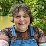 Ashlee Harless - @ashlee_reads - Instagram
