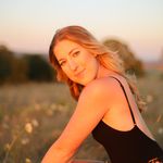 Ashley Hecker - @ashleyhecker - Instagram
