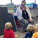 Ashley Heyer - @littlelibrarianontheprairie - Instagram