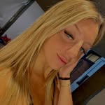 Ashley � - @ash.leyhottie - Instagram