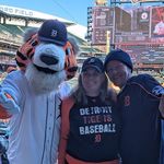 Ashley Yost-Lindgren - @mrs_lab_love35 - Instagram