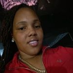 Ashley Madison - @grl_nxt_dore - Instagram