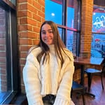 ashley - @ashley.mandell - Instagram