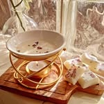 Ashley Marcelle - @ashleymarcellewaxmelts - Instagram