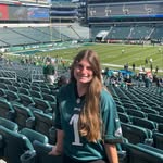 Ashley Mobley - @ashxx98 - Instagram