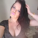 Ashley Love - @ashleynadon32 - Instagram