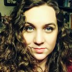 Ashley Newcomer - @ashes.of.rose - Instagram