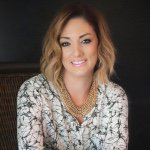 Ashley Oakes Lazoskey - @realestategoddess702 - Instagram