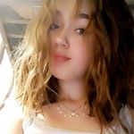 Ashley Ochs - @ashbug._0 - Instagram