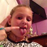 Lea Ashley Ogden - @leaawsomegirl - Instagram