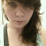 Ashley pounders - @buttons380 - Instagram