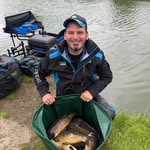 Ashley Prosser - @burt_and_trevs_adventures - Instagram