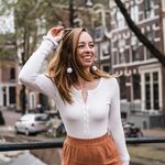 Ashley Regan (Williams) - @ashleysworldtravels - Instagram