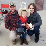 Ashley Reller - @mylifeonwine - Instagram