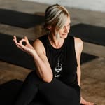 Ashley  Renae Johnson (Heddleston) - @ashleyrenaeyoga - Instagram