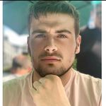 Ashley Renwick - @renwickashley - Instagram