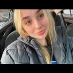 @ashleyrenzi_ - Instagram