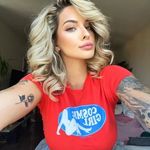 Ashley Resch - @ashleyresch8 - Instagram