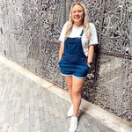 Ashley Roach - @ashley.r_closet - Instagram