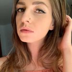 Ashley Roach - @ashleyyroach - Instagram