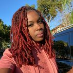 Ashley Rollins - @arolocs - Instagram