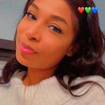 Ashley Rollins - @beautybundles_242 - Instagram
