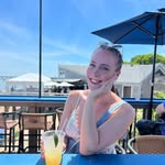 Ashley - @ashleyromaniello - Instagram