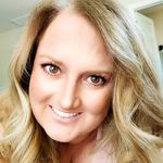 Ashley Sheffield - @book.bash.with.ash - Instagram