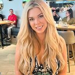 Ashley Simon - @bunchalove - Instagram