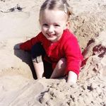 Ashley Smithson - @ashley.smithson.58173 - Instagram