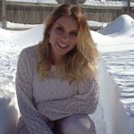 Ashley Smithson - @simply_essential_oils_ - Instagram