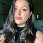 ashley - @ashleysnookofbooks - Instagram
