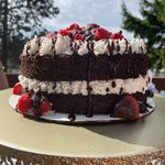 Ashley Wilson-Tarver - @craftycakesandcreations - Instagram