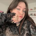 Ashley Walls❤️ - @jessical_wisu - Instagram