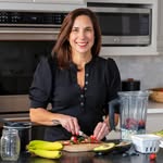 Ashley Weingart | Women’s Nutrition, Menopause & Strength Coach - @ashleyweingart.wellness - Instagram