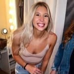 @ash.leywindsor - Instagram