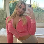 Ashley Wool - @ashleywool_1 - Instagram